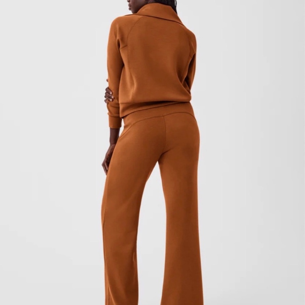 SPANX Air Essentials SET - M top/XS pant - Picture 2 of 5